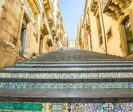 بيت ضيافة A Due Passi Dalla Scalinata 3*