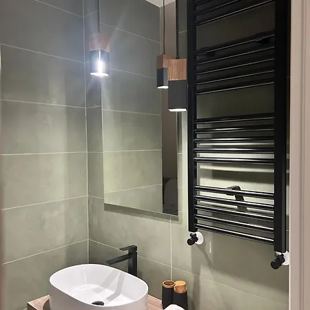 A Due Passi Dalla Scalinata بيت ضيافة